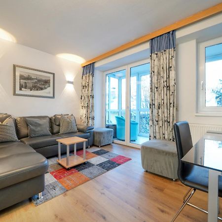Apartment Tini - By Alpen Apartments 젤암제 외부 사진